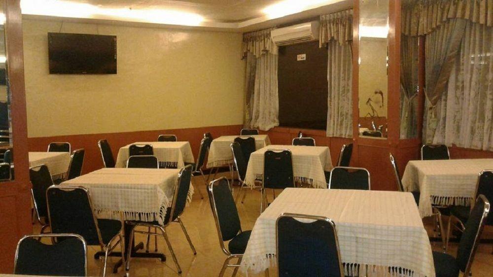 Plaza Hotel Harco Mangga Dua Jacarta Exterior foto